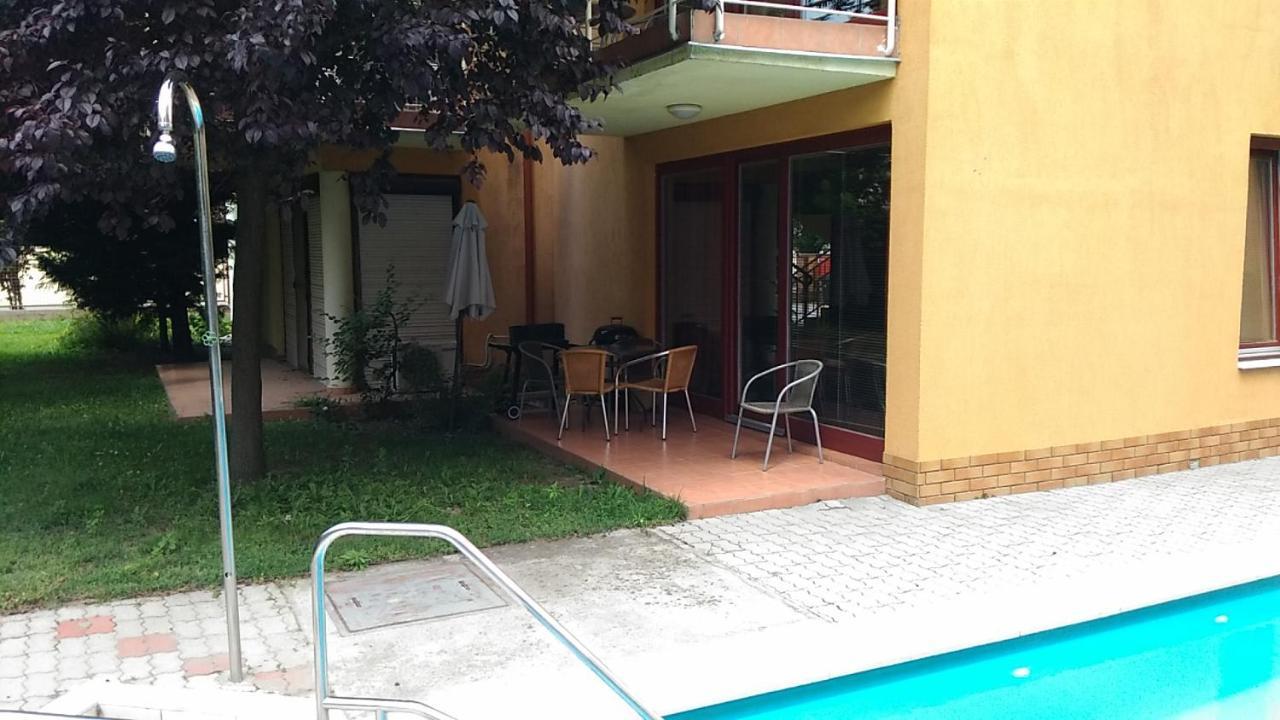 Jenny Apartman Siófok Eksteriør billede