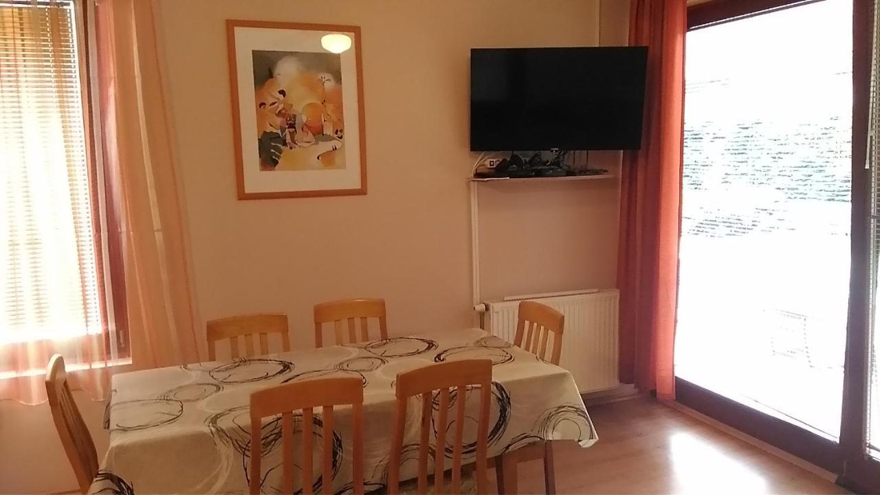 Jenny Apartman Siófok Eksteriør billede
